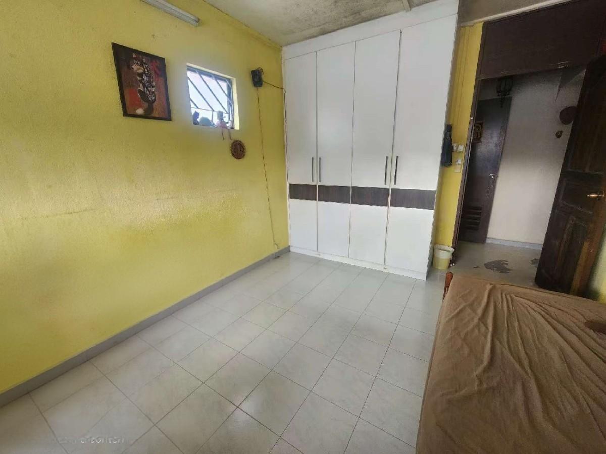 121 Mcnair Road HDB Apartment For Sale, $770,000, 3 Bed 2 Bath 1,119 sqft $688.00 psf