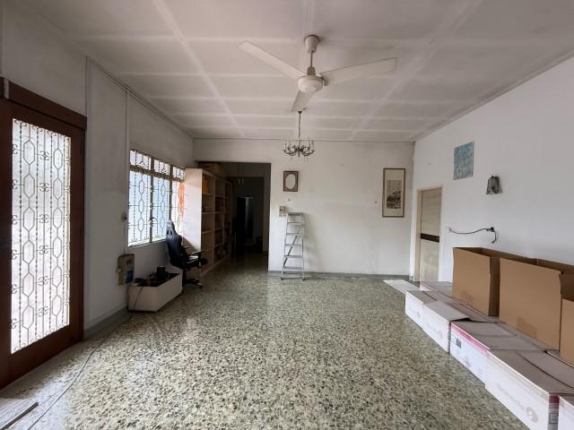 Huge Land ! GCB Area 2 Storey Bungalow for SALE Good Class Bungalow For Sale, $40,000,000, 8 Bed 6 Bath 8,000 sqft $1,895.00 psf