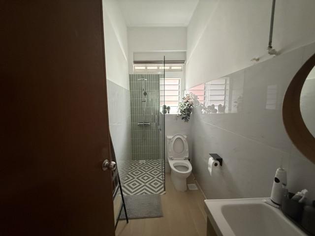 Huge Land ! GCB Area 2 Storey Bungalow for SALE Good Class Bungalow For Sale, $40,000,000, 8 Bed 6 Bath 8,000 sqft $1,895.00 psf