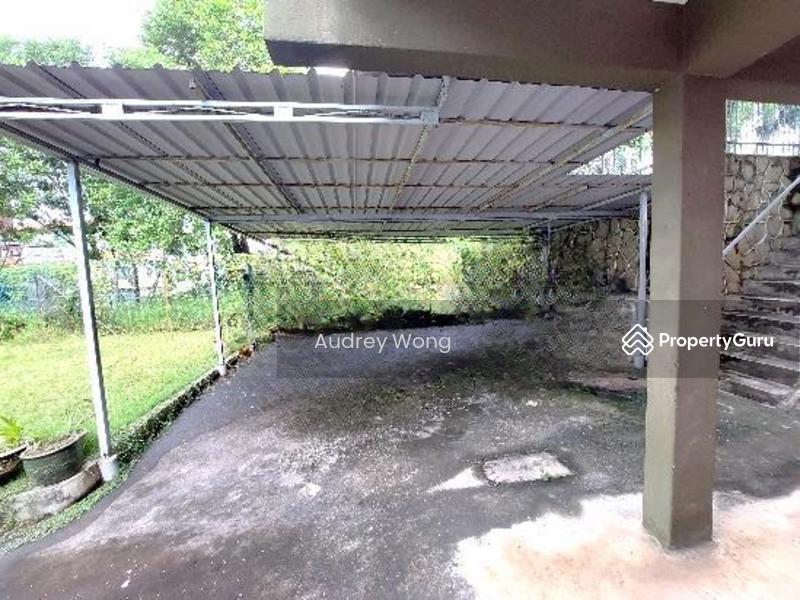 Semi-Detached for Sale: Holland, D10, 276949