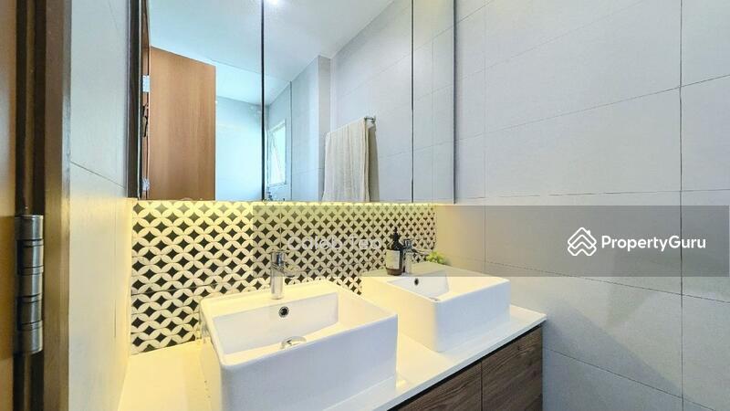 Condominium for Sale: Bayshore, D16, 467298