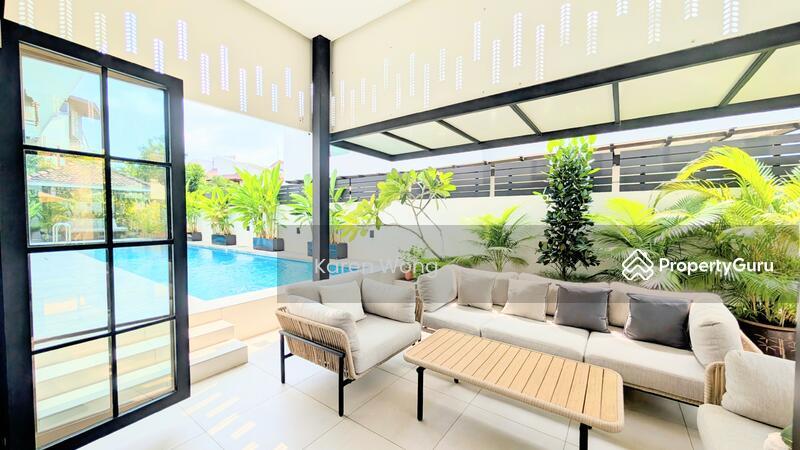 Prop-GPT: Semi-Detached: D18 Pasir Ris Elias Road