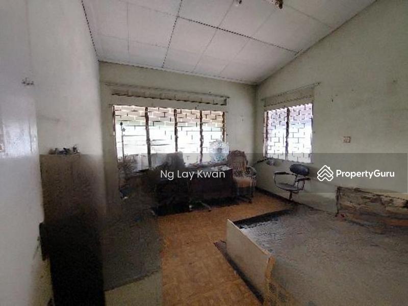 Semi-Detached for Sale: Holland, D10, 276949