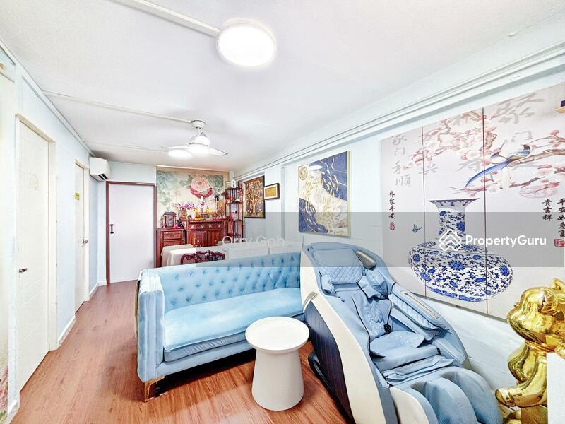 Prop-GPT: HDB Flat: D16 Bedok 504 Bedok North Street 3