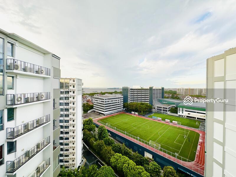 Prop-GPT: Condominium: D18 Pasir Ris Vue 8 Residence