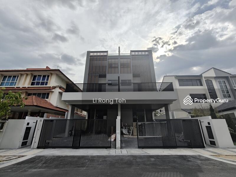  KEMBANGAN BRAND NEW SEMI D! READY TO VIEW!