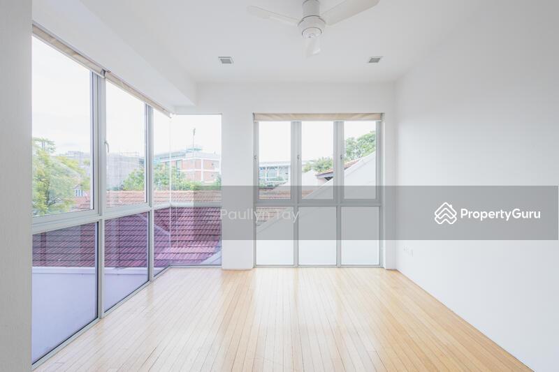 Semi-Detached for Sale: Serangoon, D19, 555008