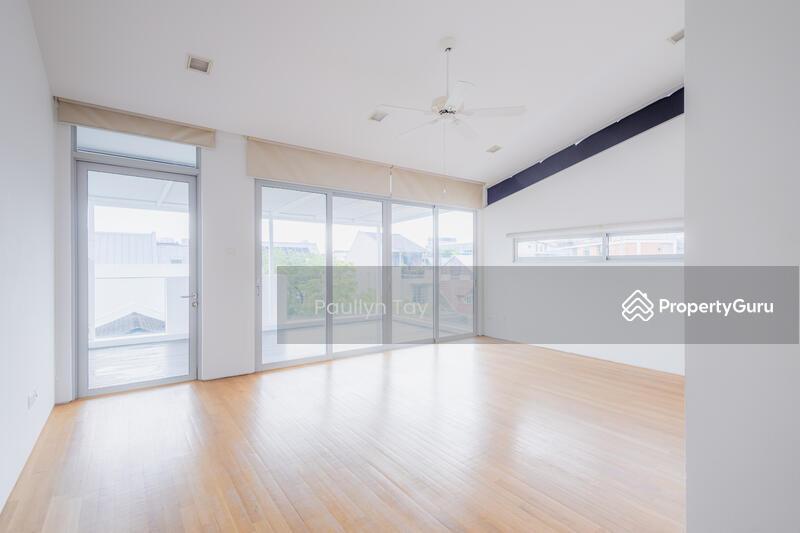 Semi-Detached for Sale: Serangoon, D19, 555008
