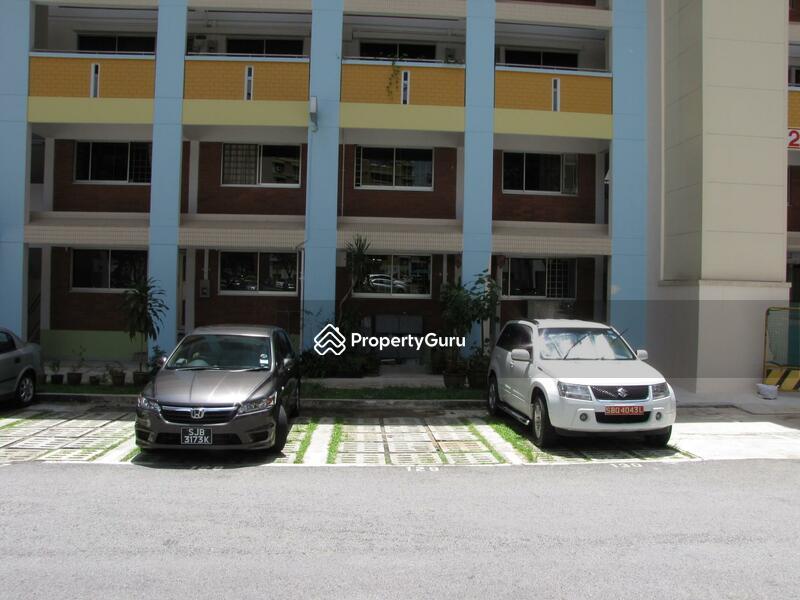 HDB Flat for Sale: D23, 670426