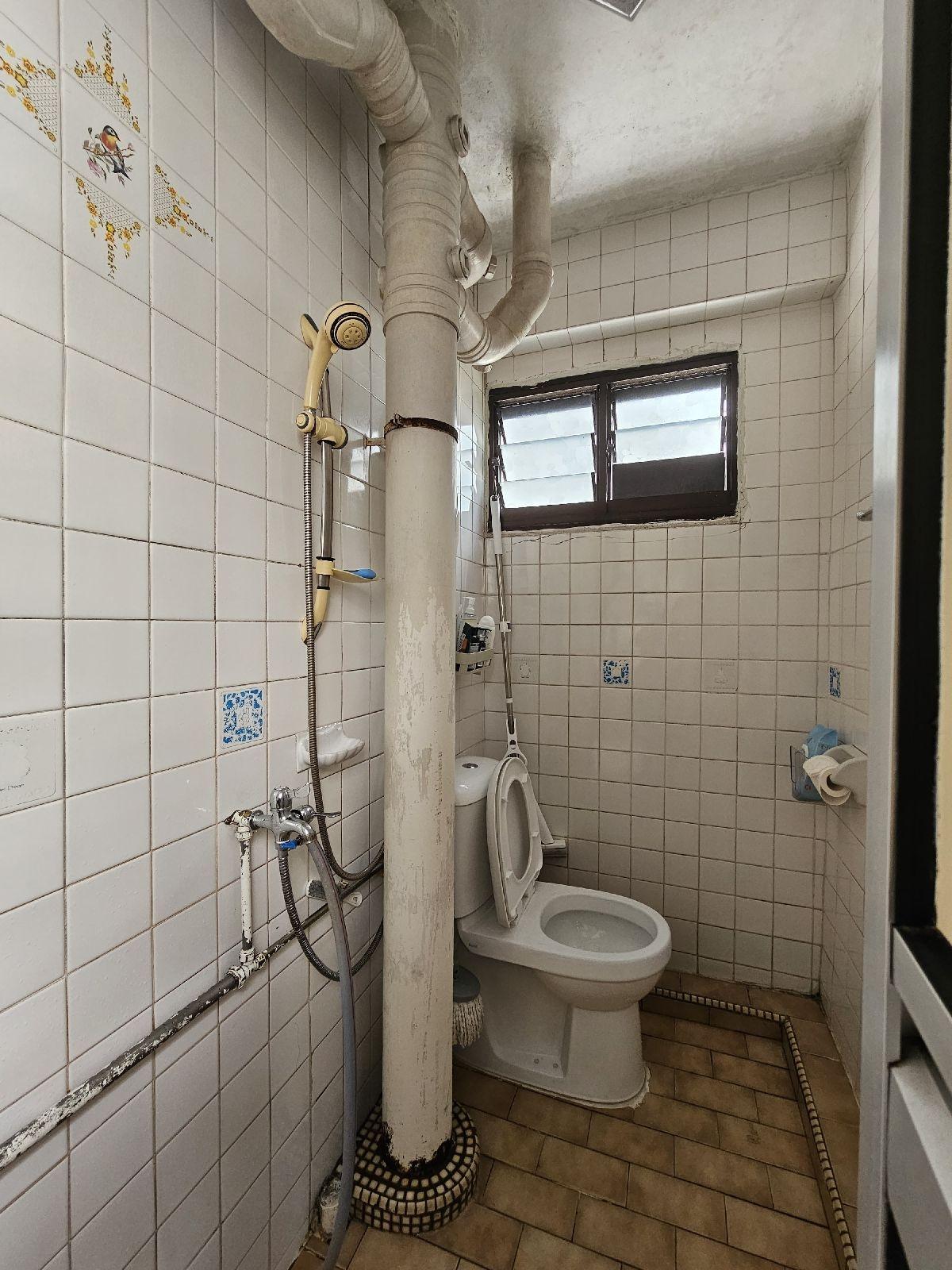 HDB Apartment for Sale: Yishun, D27, 760610