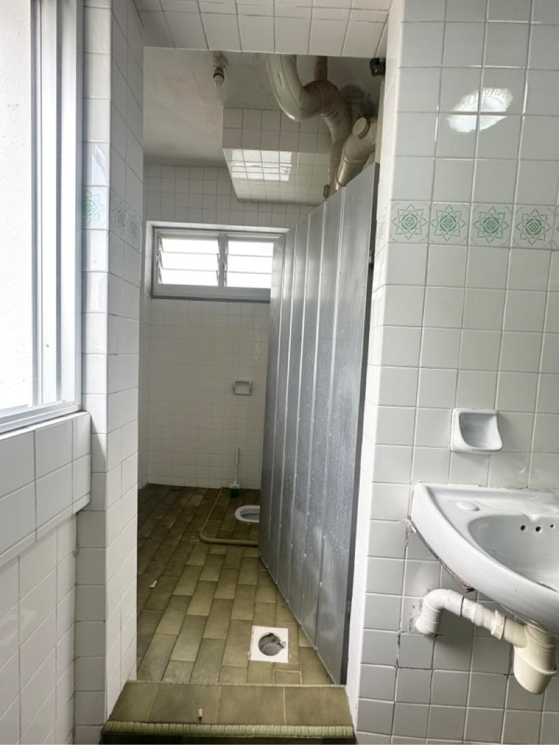 108 Jalan Bukit Merah HDB Apartment For Sale, $500,000, 2 Bed 2 Bath 796 sqft $628.00 psf