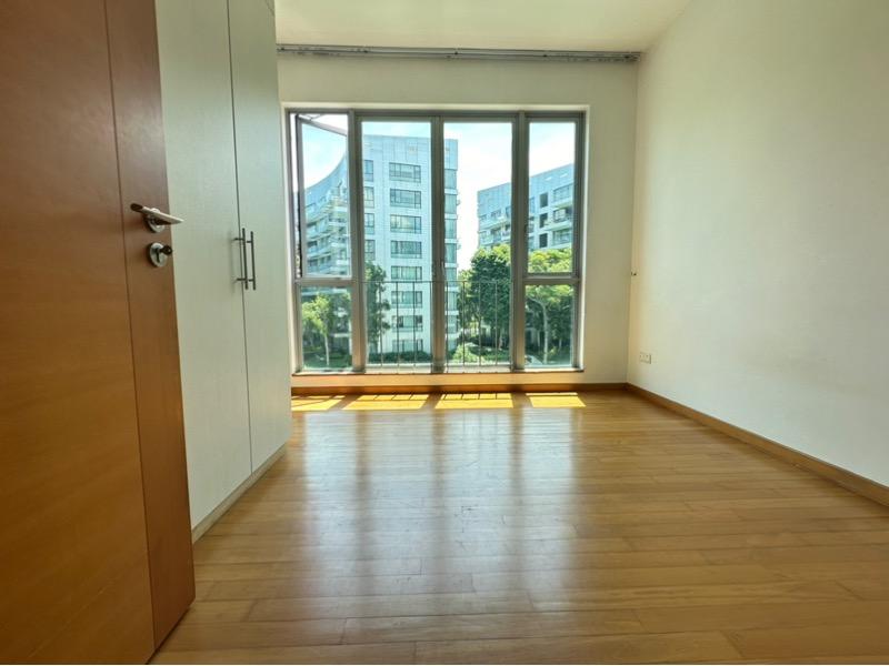 Condominium for Sale: Keppel, D04, 098651