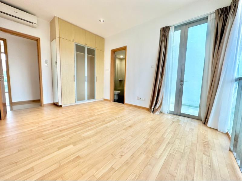 Condominium for Sale: Keppel, D04, 098651