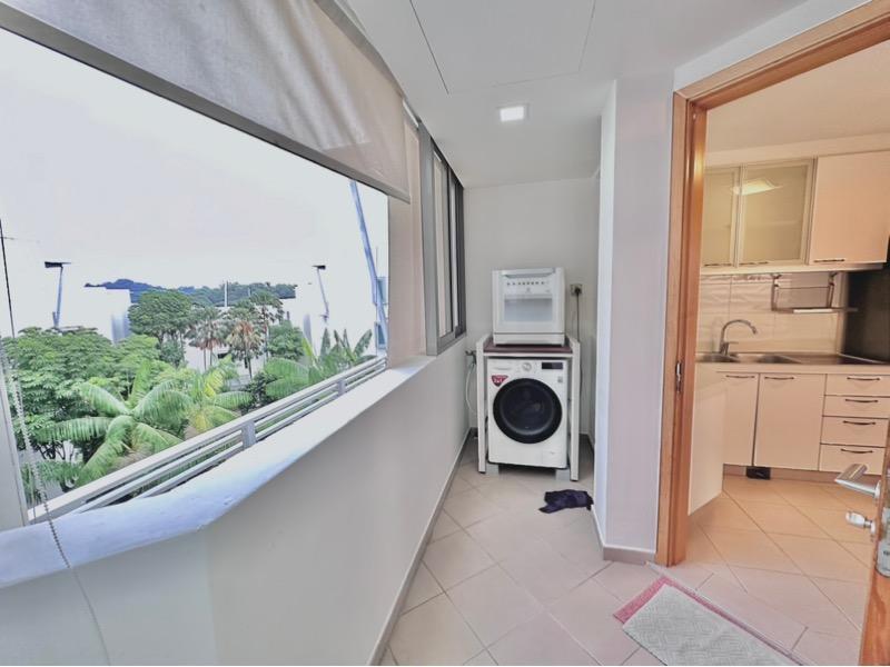 Condominium for Sale: Keppel, D04, 098651