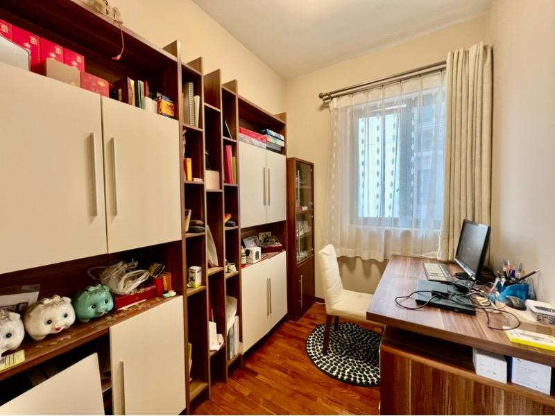 The Palette Condominium For Sale, $1,876,000, 4 Bed 3 Bath 1,173 sqft $1,599.00 psf