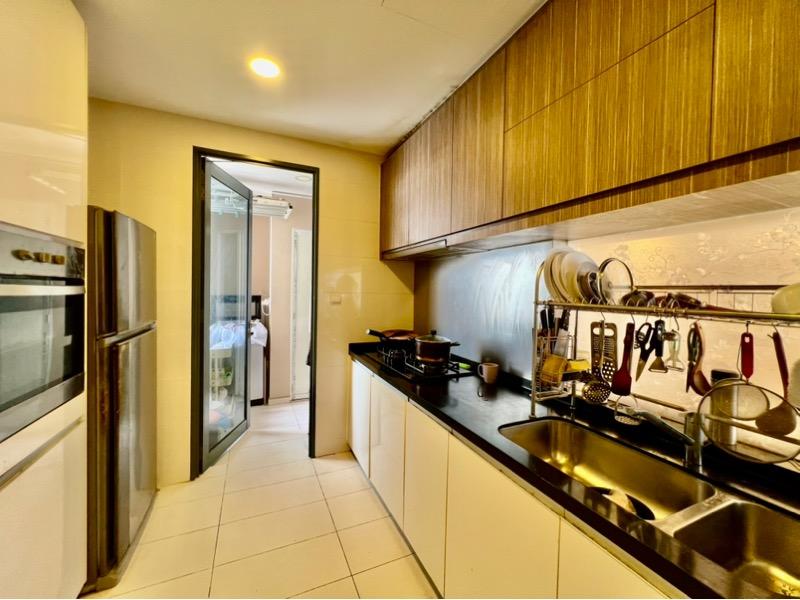 The Palette Condominium For Sale, $1,876,000, 4 Bed 3 Bath 1,173 sqft $1,599.00 psf