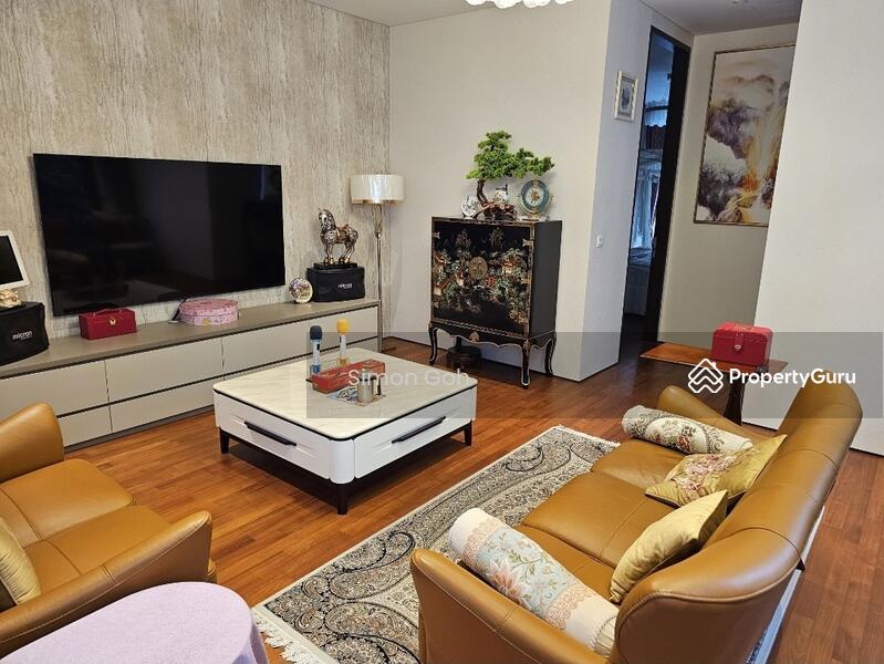 Semi-Detached for Sale: D19, 559910