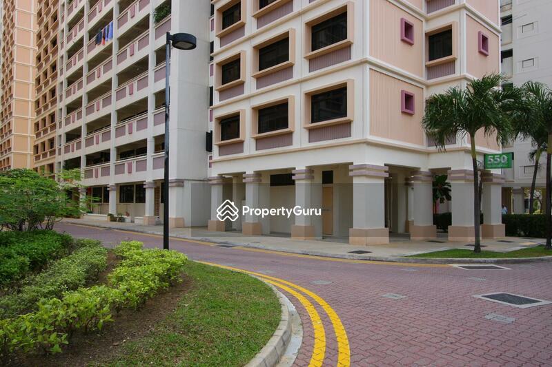 HDB Flat for Sale: Serangoon, D19, 550550