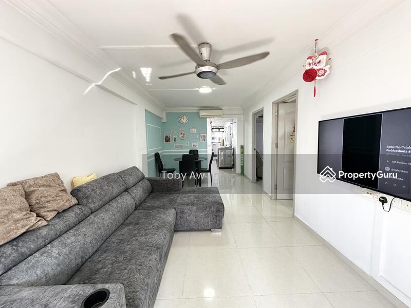 Prop-GPT: HDB Flat: D12 Toa Payoh 194 Golden Clover