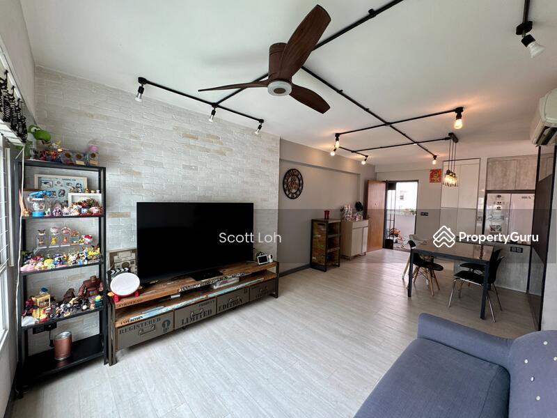 HDB Flat for Sale: Yishun, D27, 761317