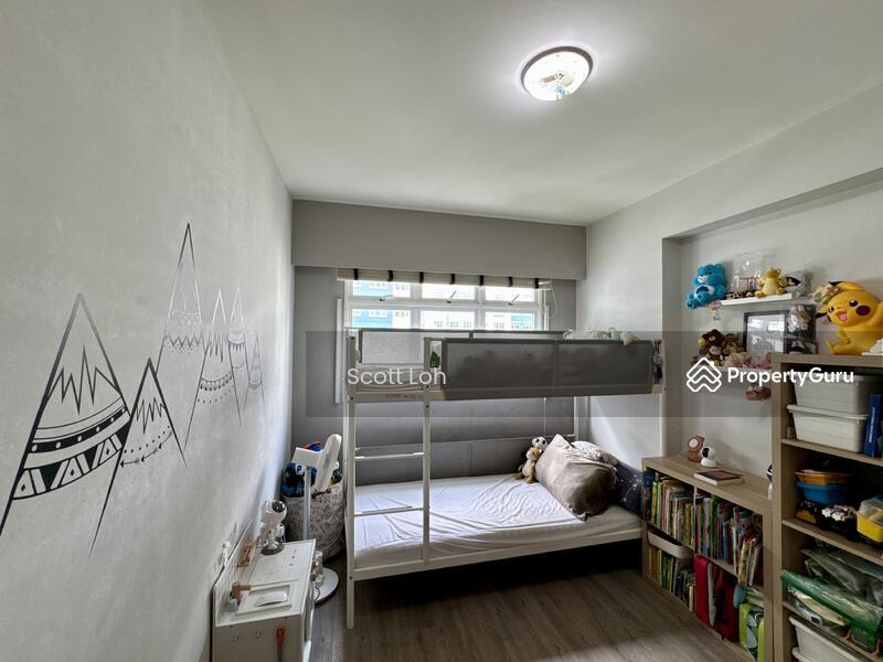 HDB Flat for Sale: Yishun, D27, 761317