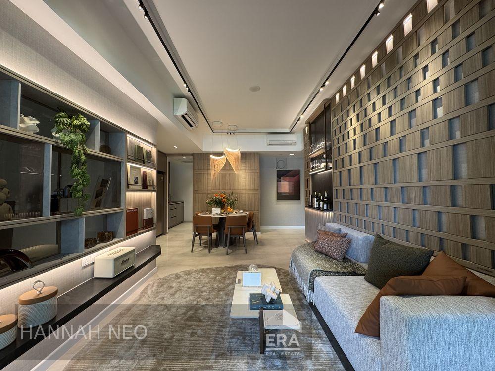 Condominium for Sale: Plantation Close, Tengah, D24, 690096