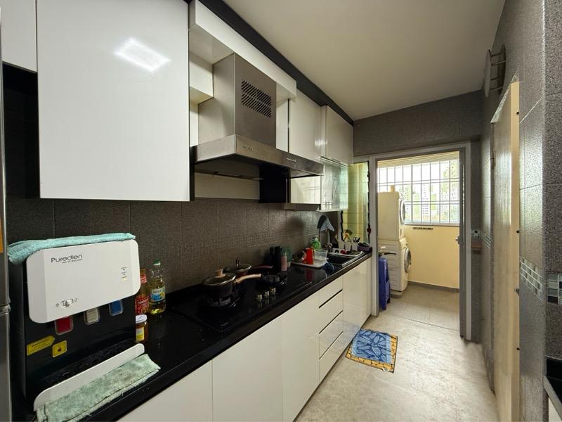 318C Yishun Greenwalk HDB Apartment For Sale, $758,888, 4 Bed 2 Bath 1,205 sqft $630.00 psf