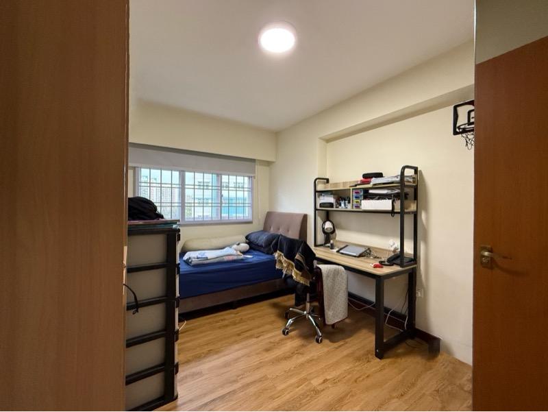 318C Yishun Greenwalk HDB Apartment For Sale, $758,888, 4 Bed 2 Bath 1,205 sqft $630.00 psf