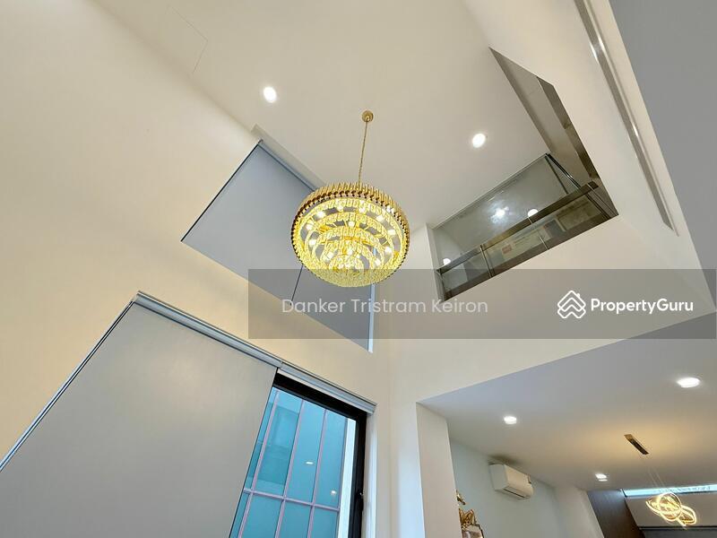 LANDED7772 @ Mins from MRT. Almost Brand New. Serangoon Gardens