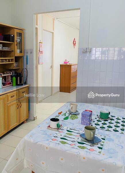 899 Tampines Street 81