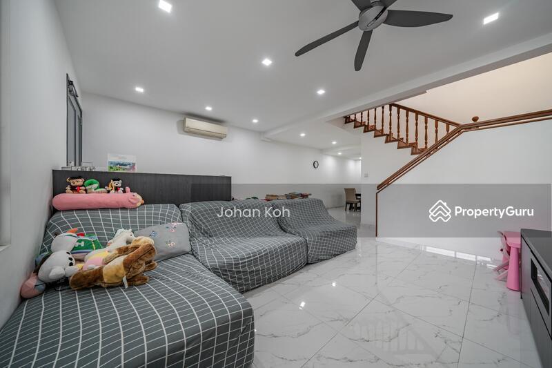 1KM to Tao NanRenovated  only $4.XM Terrace home