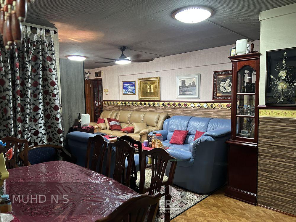 HDB - 3 room for Sale: Yishun Street 11, Yishun, D27, 760125