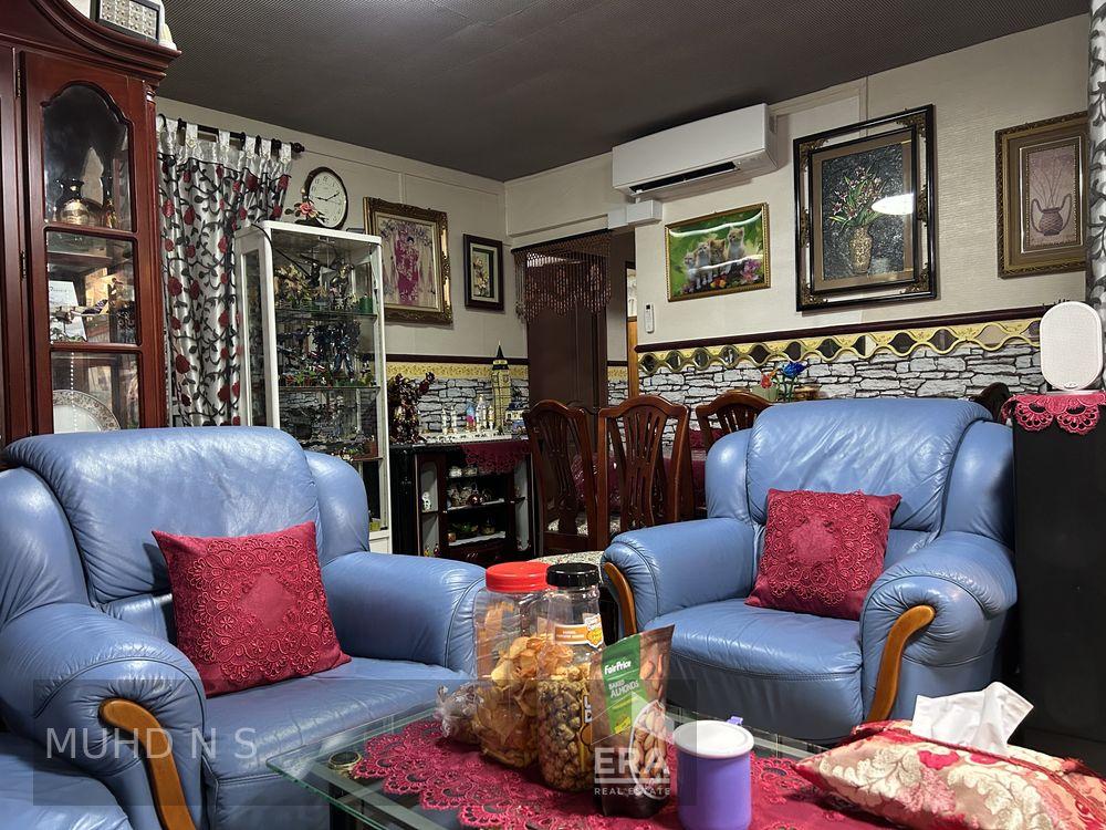 HDB - 3 room for Sale: Yishun Street 11, Yishun, D27, 760125