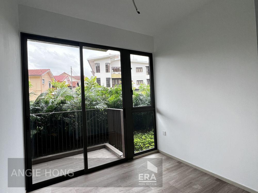 Condominium for Sale: Canberra Drive, Yishun, D27, 769990