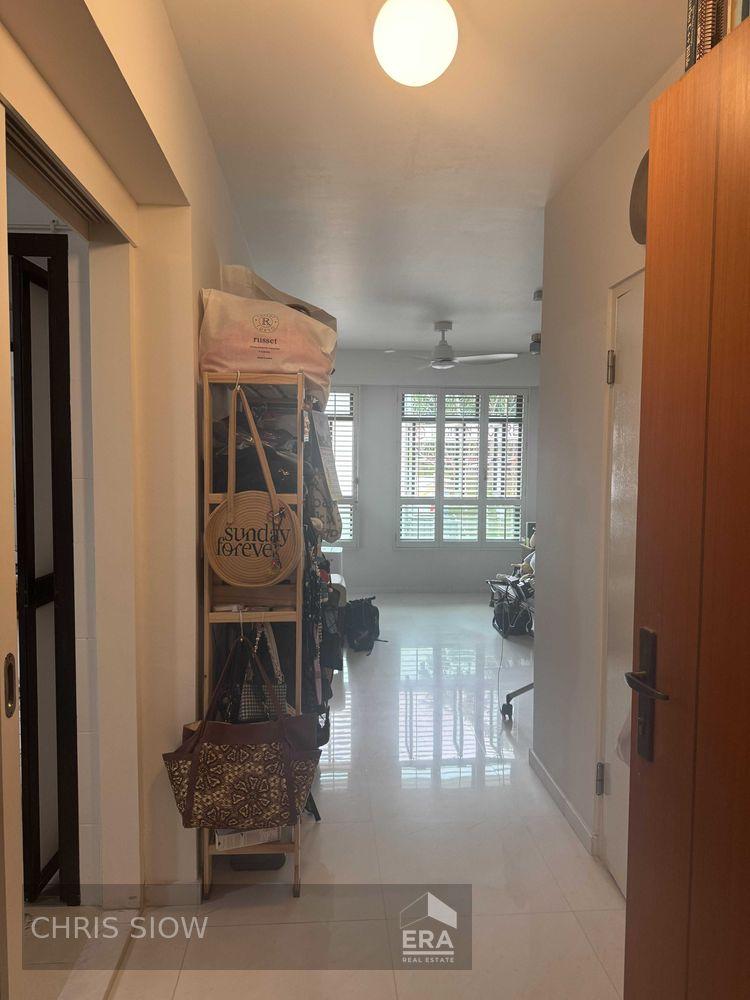 HDB - 1 room for Sale: Montreal Link, Sembawang, D27, 752593