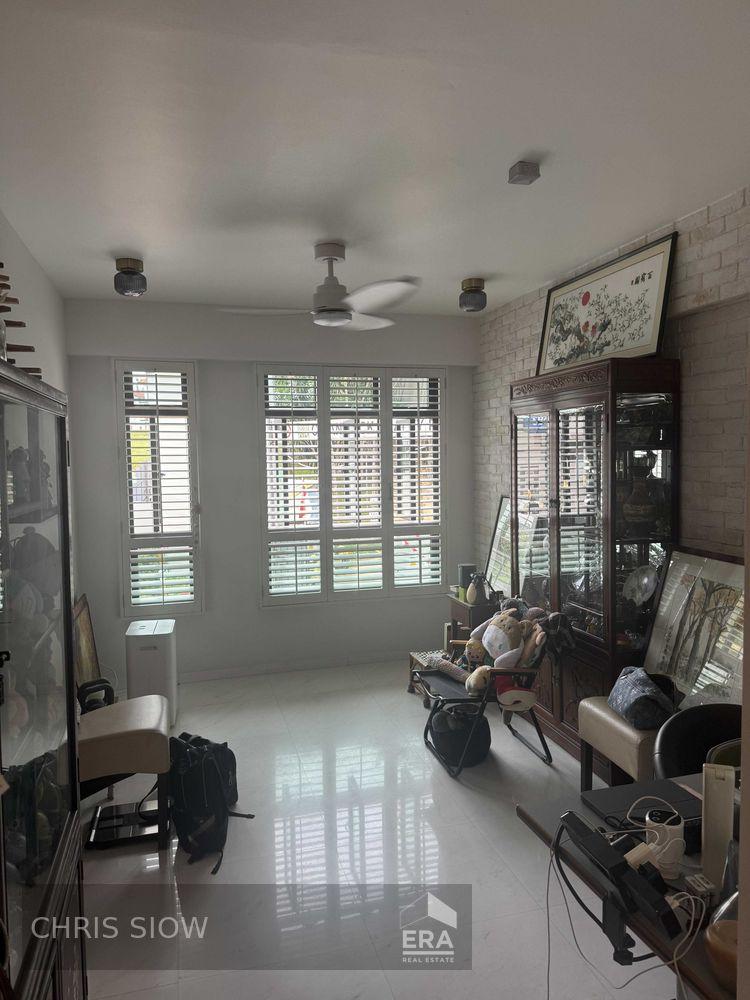 HDB - 1 room for Sale: Montreal Link, Sembawang, D27, 752593