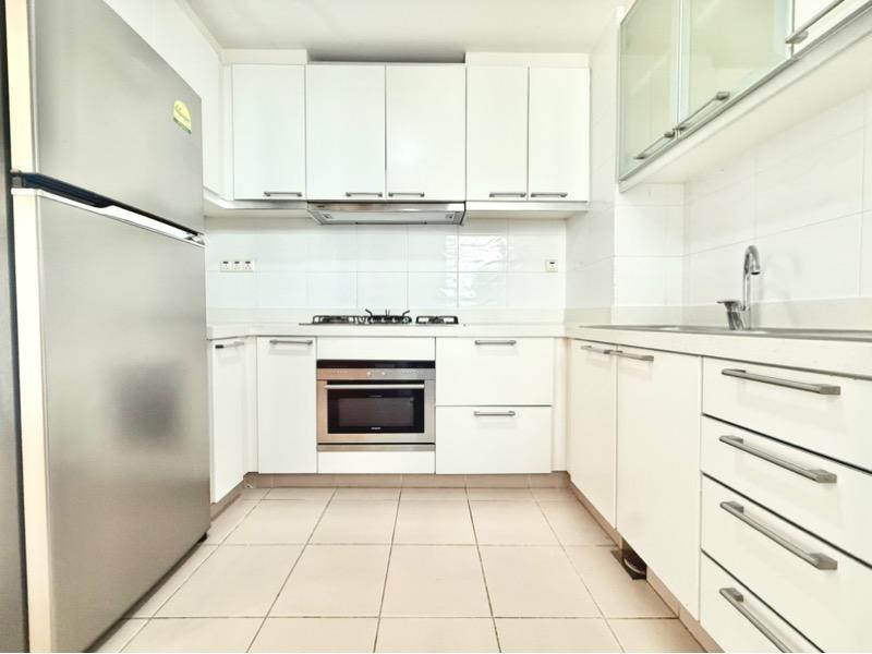 Condominium for Sale: Keppel, D04, 098656