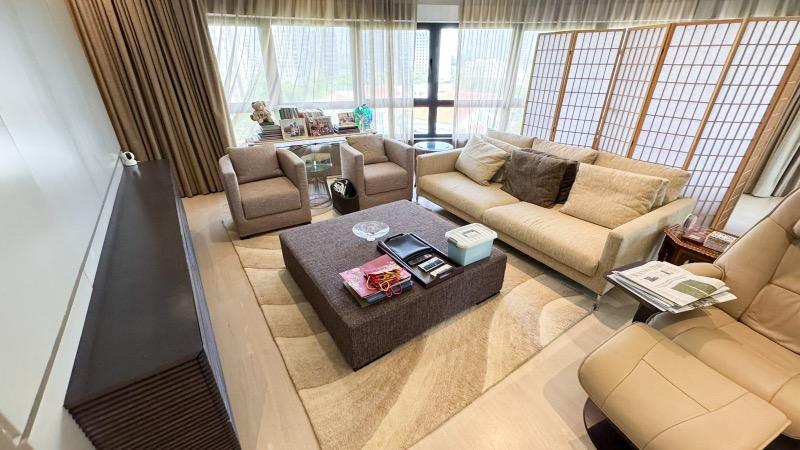 The Draycott Condominium For Sale, $6,200,000, 3 Bed 3 Bath 2,637 sqft $2,351.00 psf