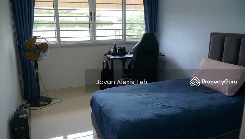 RARE Spacious EA, Unblocked View, High Floor!