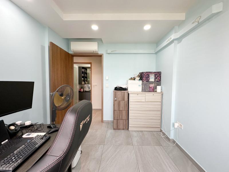 HDB Apartment for Sale: Yishun, D27, 761478
