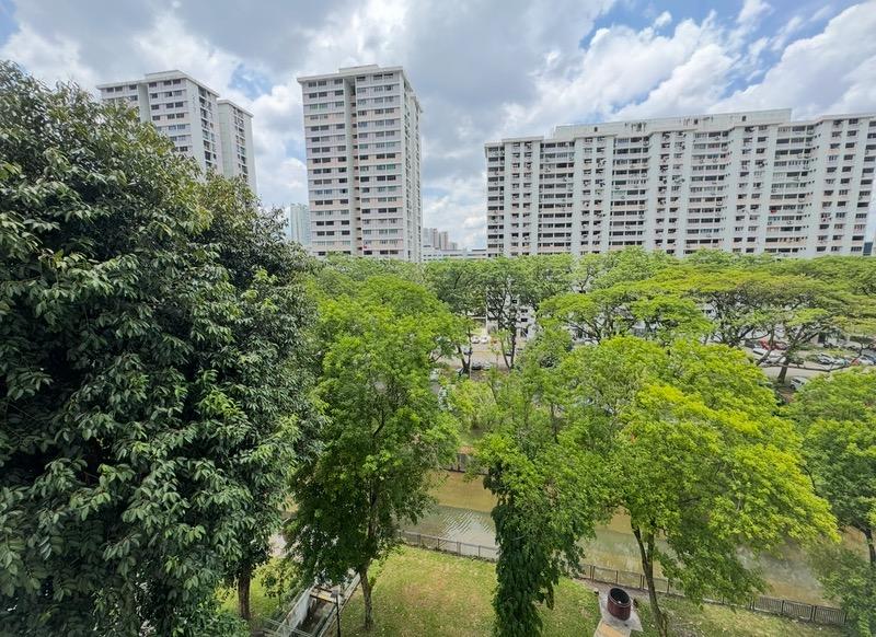 222 Lorong 8 Toa Payoh HDB Apartment For Sale, $500,000, 3 Bed 1 Bath 882 sqft $567.00 psf