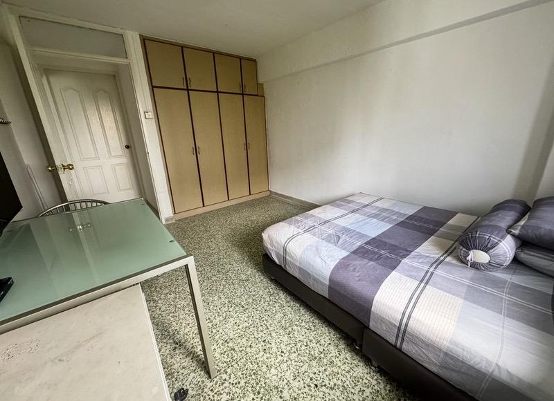 222 Lorong 8 Toa Payoh HDB Apartment For Sale, $500,000, 3 Bed 1 Bath 882 sqft $567.00 psf