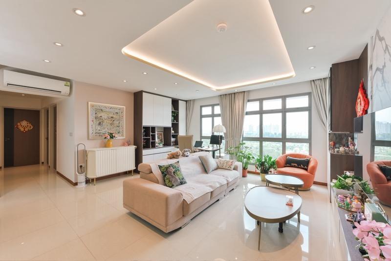 Prop-GPT: HDB Apartment: D03 Queenstown 33 Margaret Drive