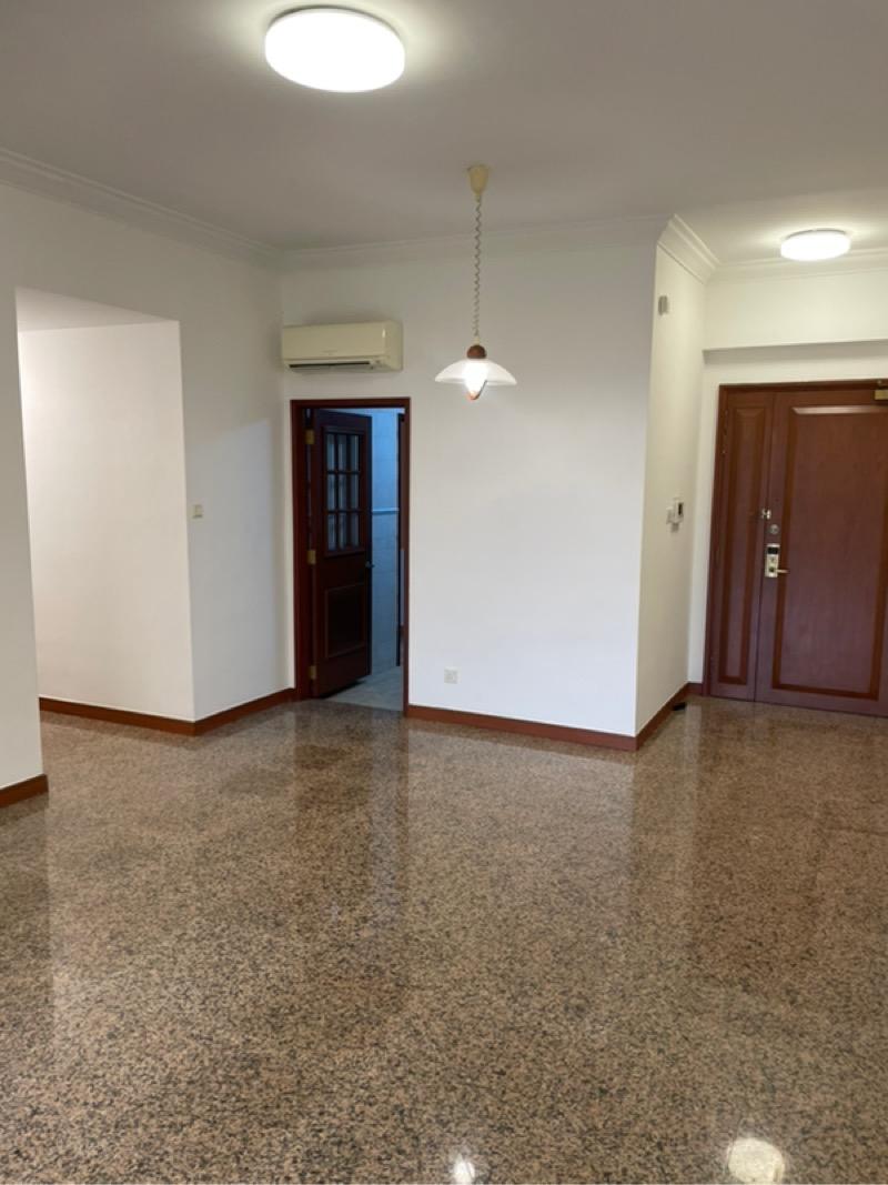 Dover Parkview Condominium For Sale, $1,480,000, 2 Bed 3 Bath 936 sqft $1,581.00 psf