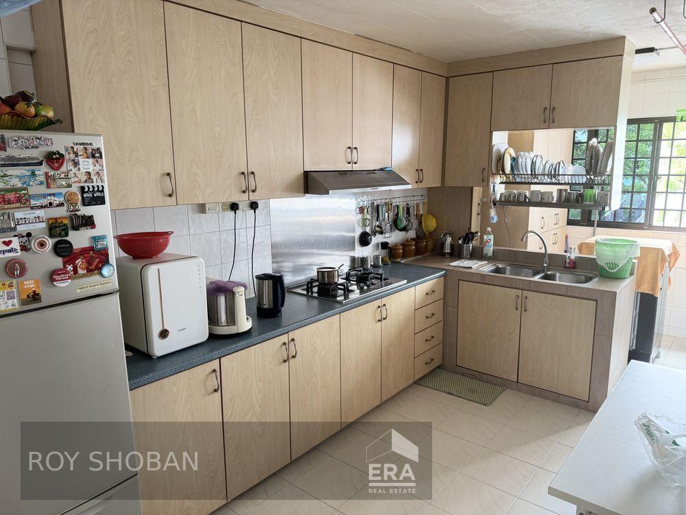 HDB - 2 room for Sale: Yishun Street 11, Yishun, D27, 760126