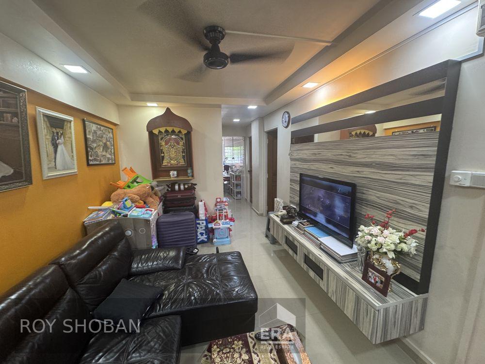 HDB - 2 room for Sale: Yishun Street 11, Yishun, D27, 760126