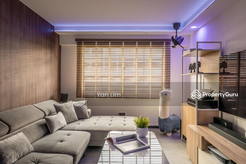 Prop-GPT: HDB Flat: D27 Yishun 867 Yishun Street 81