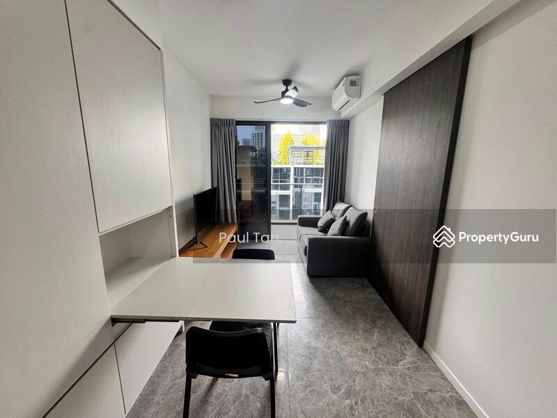 Prop-GPT: Condominium: D07  The M