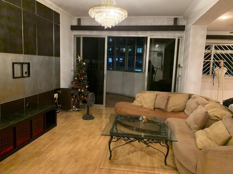 HDB Apartment for Sale: Tampines, D18, 520383