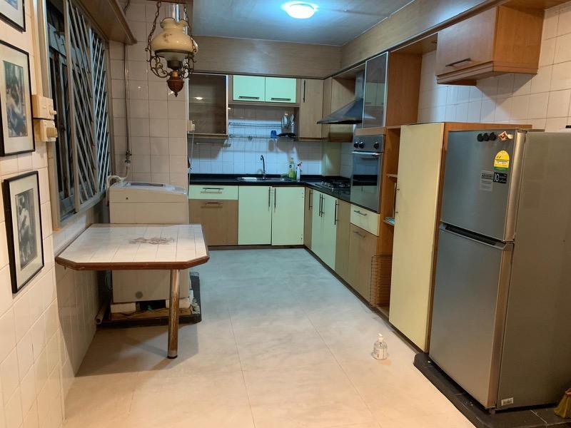 HDB Apartment for Sale: Tampines, D18, 520383